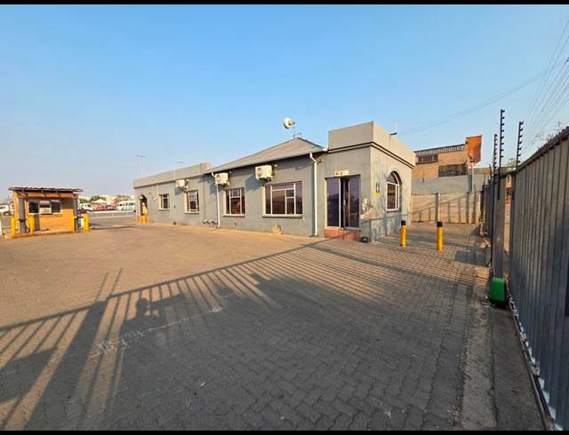 BUSINESS PROPERTY TO RENT IN PRETORIA WEST